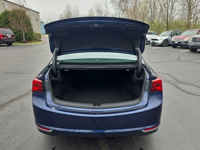 2017 Acura TLX in Marysville, OH 43040 - 18127829 35