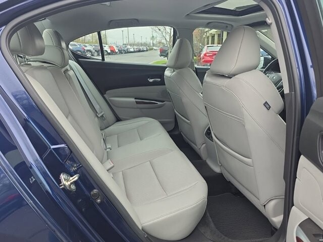 2017 Acura TLX in Marysville, OH 43040 - 18127829 39