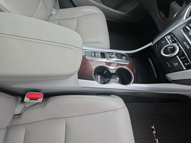 2017 Acura TLX in Marysville, OH 43040 - 18127829 45