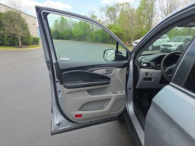 2019 Honda Pilot in Marysville, OH 43040 - 18127832 13