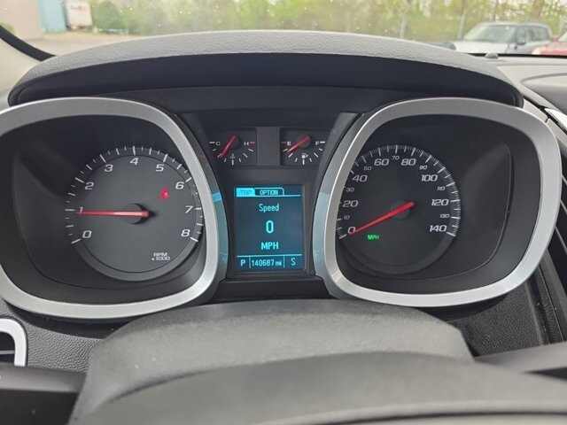 2017 Chevrolet Equinox in Marysville, OH 43040 - 18127834 19