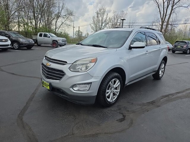 2017 Chevrolet Equinox in Marysville, OH 43040 - 18127834 3
