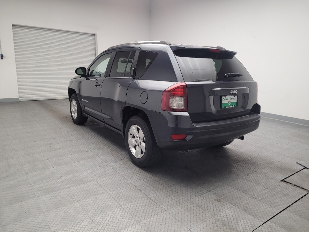 2015 Jeep Compass in Downey, CA 90241 - 18127847 5