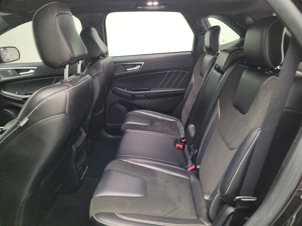 2020 Ford Edge in El Cajon, CA 92020 - 18127848 18