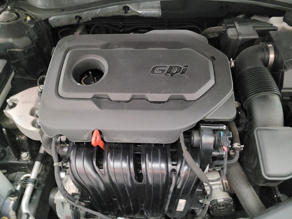 2019 Kia Optima in Downey, CA 90241 - 18127851 30