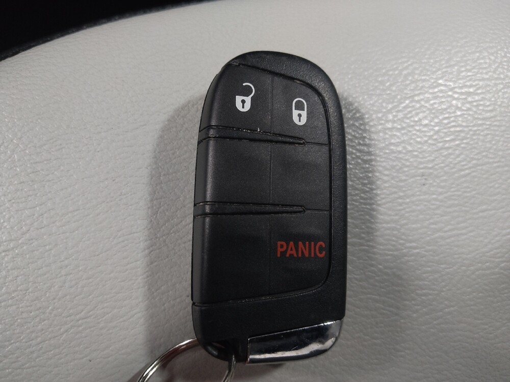 2018 Jeep Compass in Conyers, GA 30094 - 18127858 32