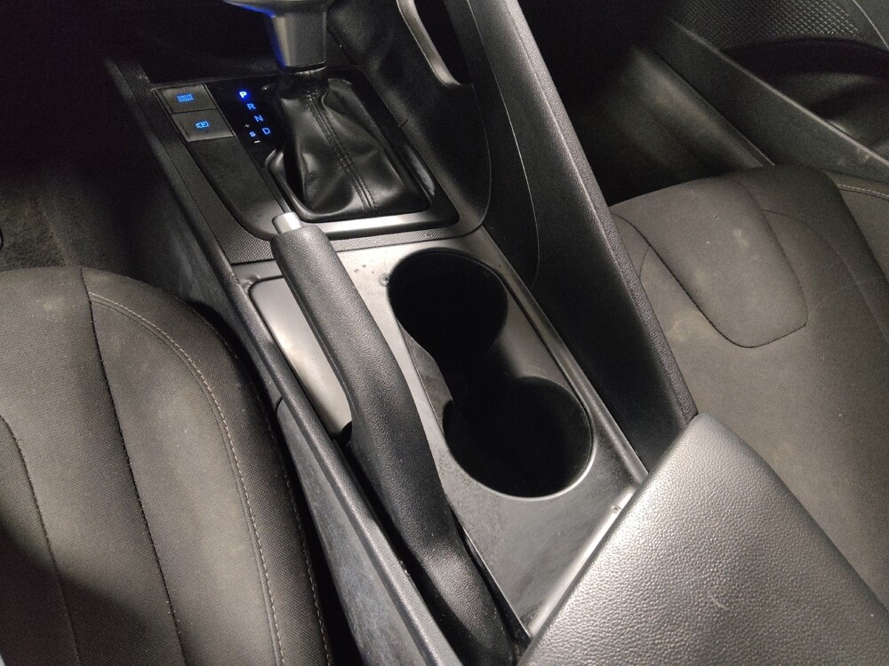 2021 Hyundai Elantra in Marietta, GA 30062 - 18127863 26