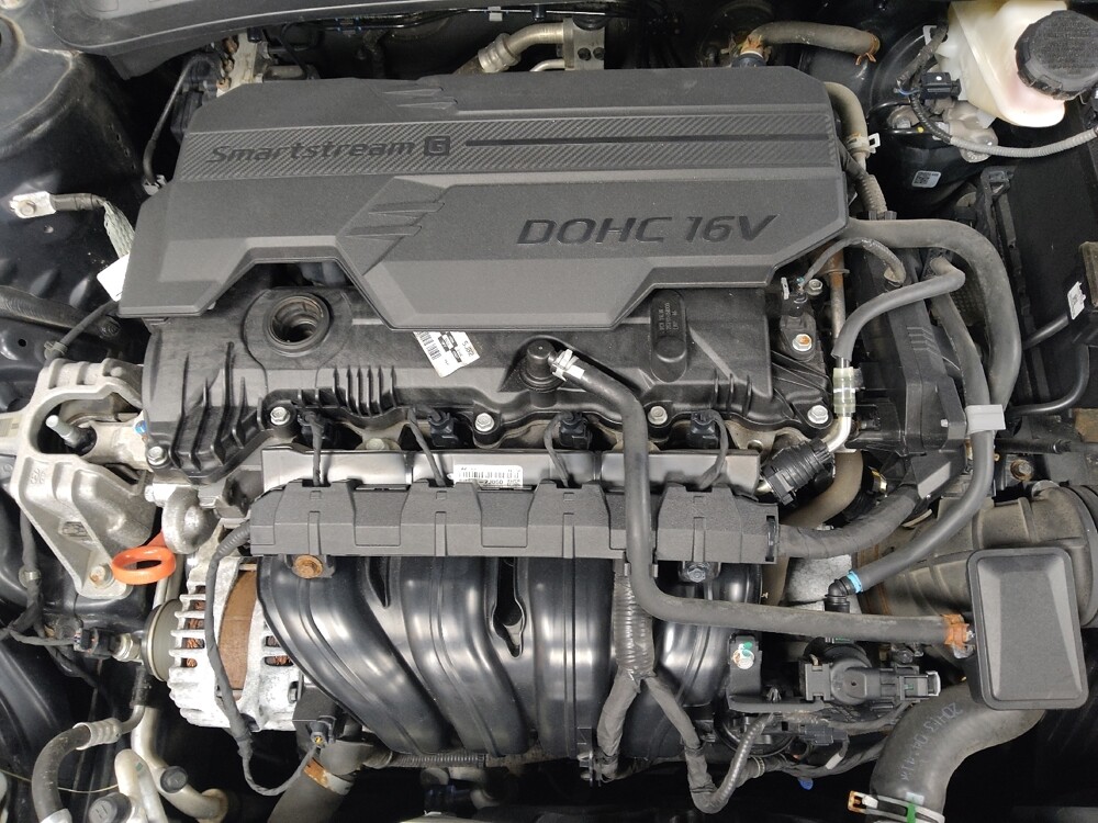 2021 Hyundai Elantra in Marietta, GA 30062 - 18127863 30