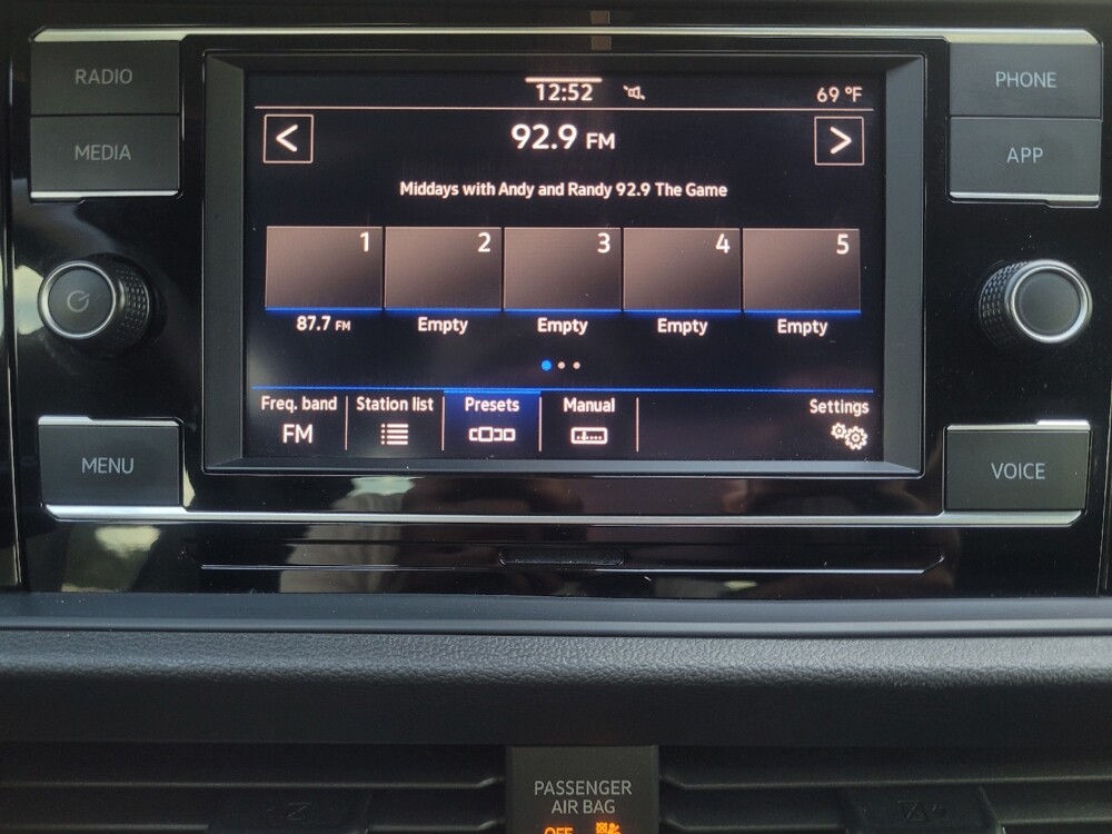 2024 Volkswagen Jetta in Jackson, MS 39211 - 18127870 25