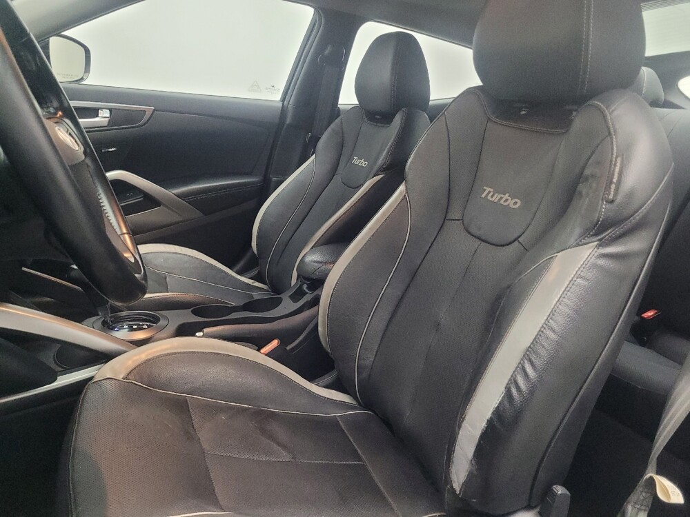 2015 Hyundai Veloster in Jackson, MS 39211 - 18127871 17