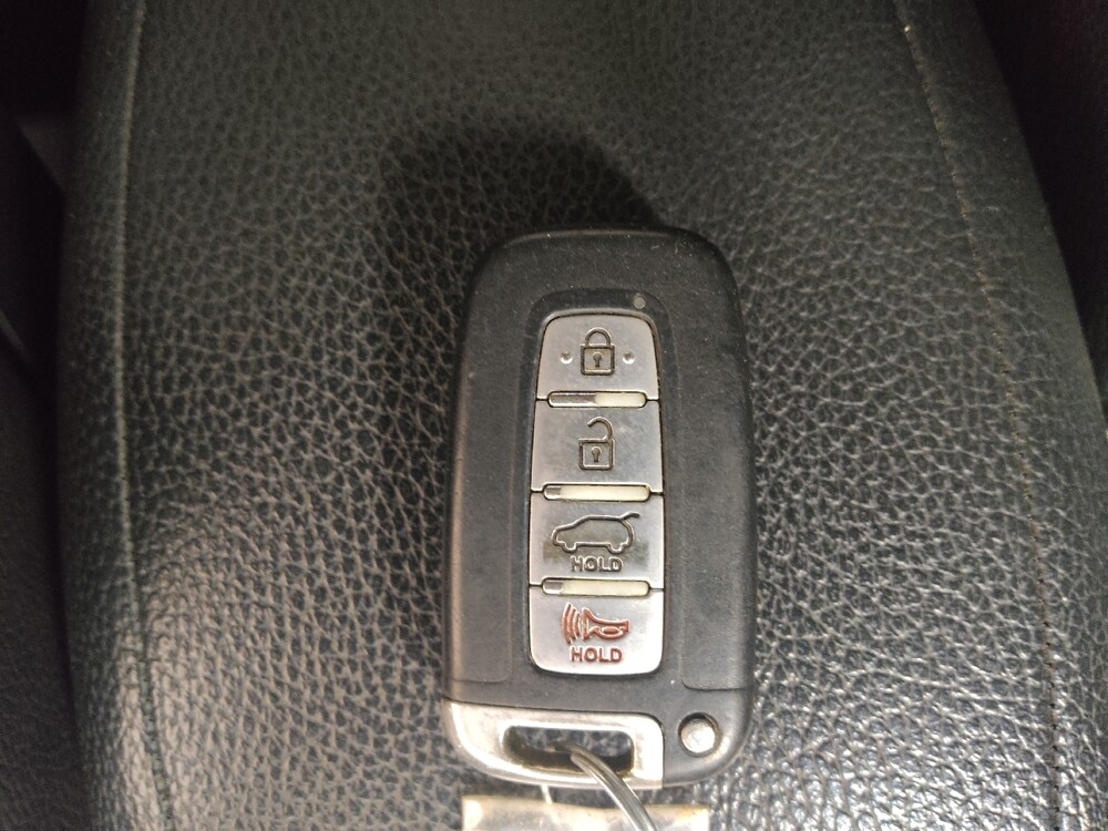 2015 Hyundai Veloster in Jackson, MS 39211 - 18127871 32