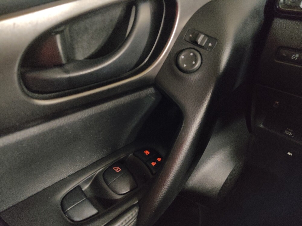 2018 Nissan Rogue Sport in Chattanooga, TN 37421 - 18127874 27