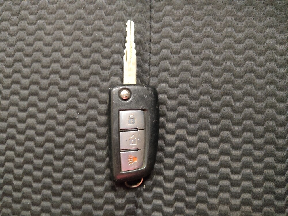 2018 Nissan Rogue Sport in Chattanooga, TN 37421 - 18127874 32