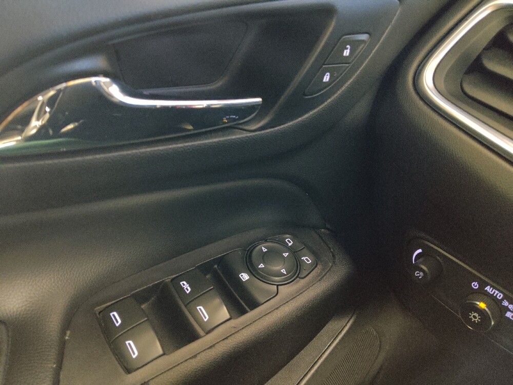 2021 Chevrolet Equinox in Marietta, GA 30062 - 18127875 27