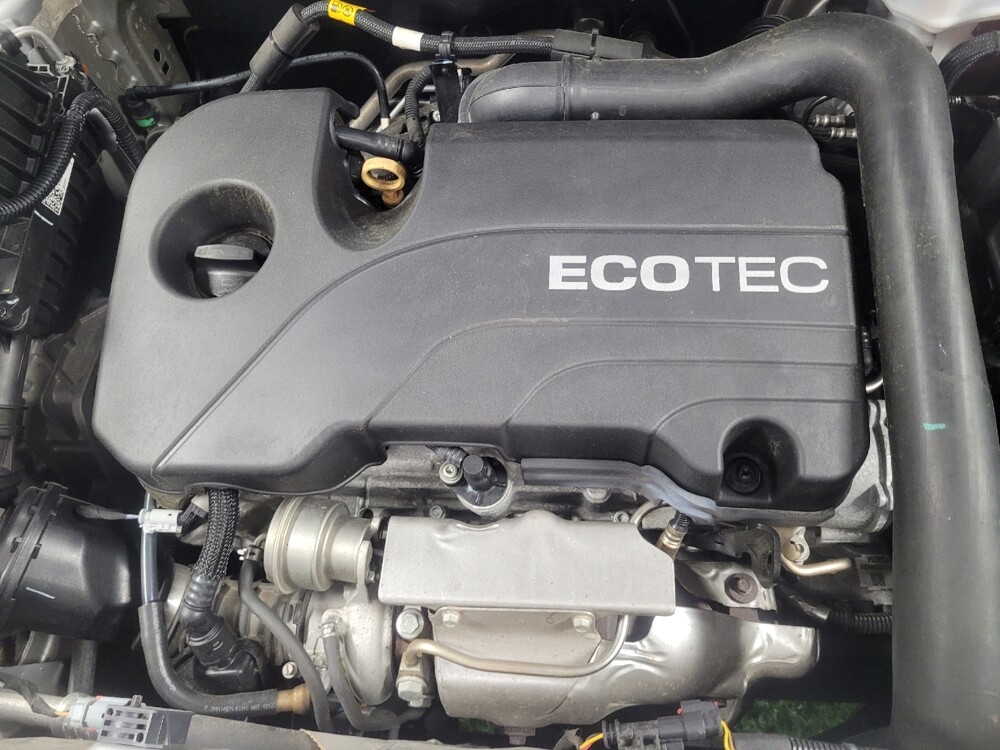 2021 Chevrolet Equinox in Marietta, GA 30062 - 18127875 30