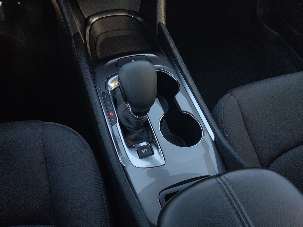 2022 Chevrolet Malibu in Jackson, MS 39211 - 18127882 26