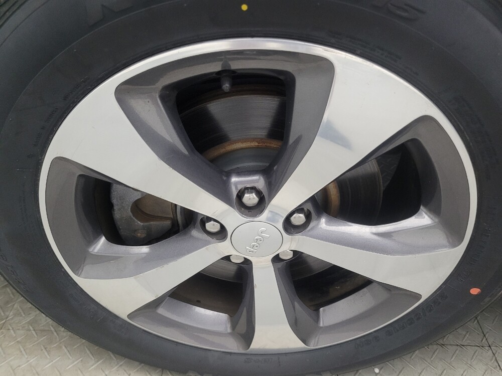 2019 Jeep Cherokee in Marietta, GA 30062 - 18127883 31