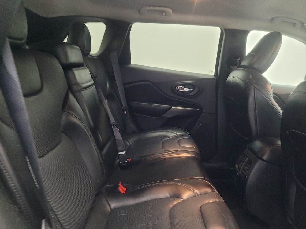 2019 Jeep Cherokee in Marietta, GA 30062 - 18127883 19