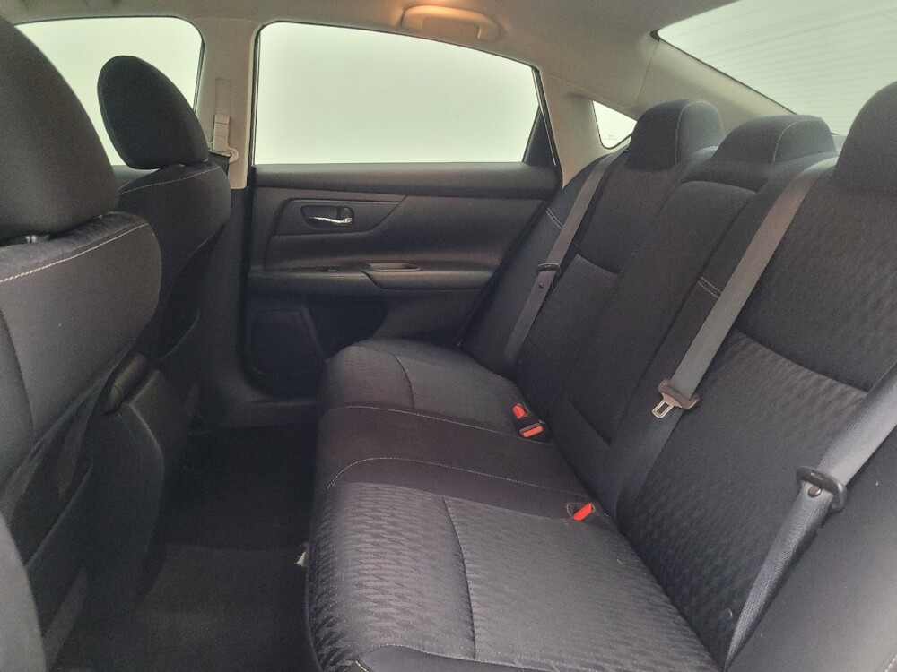 2018 Nissan Altima in Birmingham, AL 35215 - 18127886 18