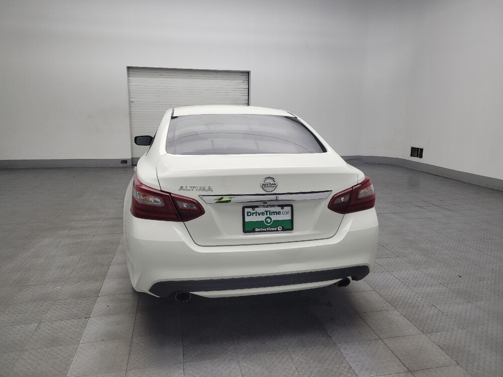 2018 Nissan Altima in Birmingham, AL 35215 - 18127886 6