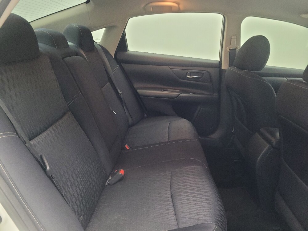 2018 Nissan Altima in Birmingham, AL 35215 - 18127886 19