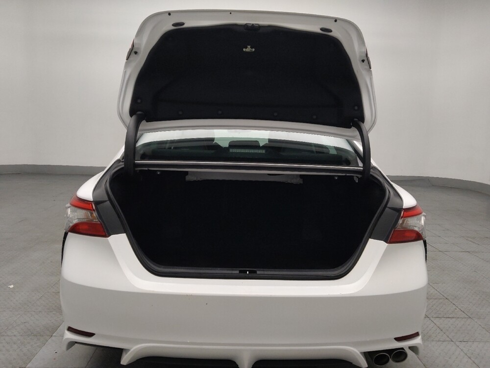 2018 Toyota Camry in Jackson, MS 39211 - 18127887 29