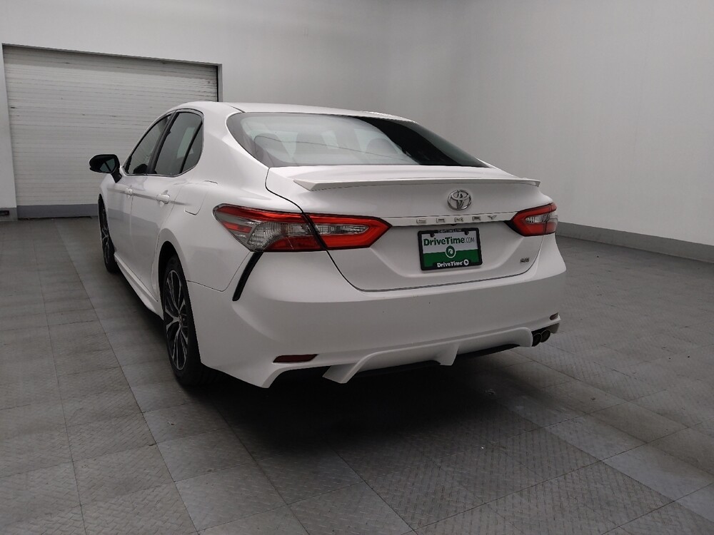 2018 Toyota Camry in Jackson, MS 39211 - 18127887 5