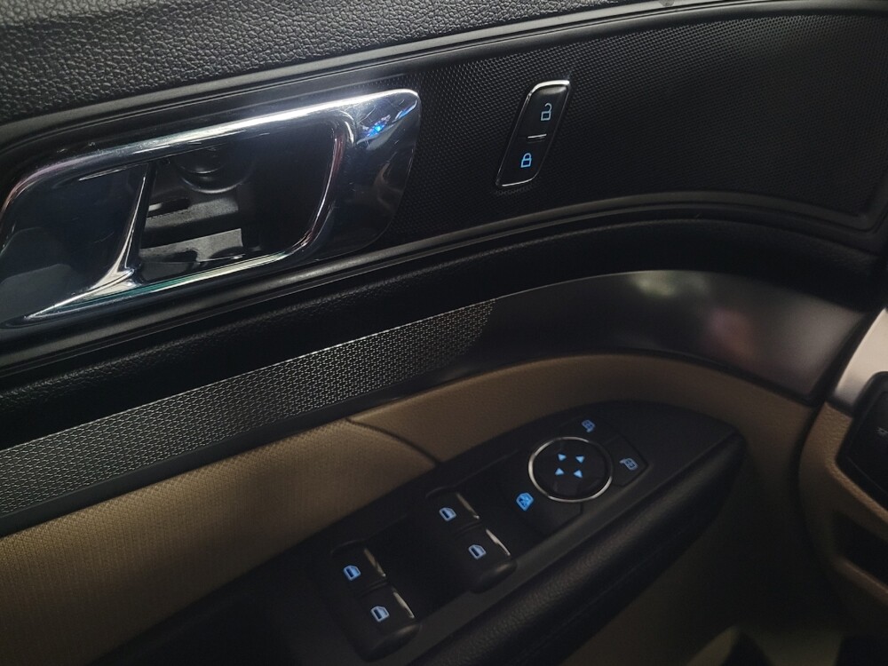 2017 Ford Explorer in Chattanooga, TN 37421 - 18127895 27