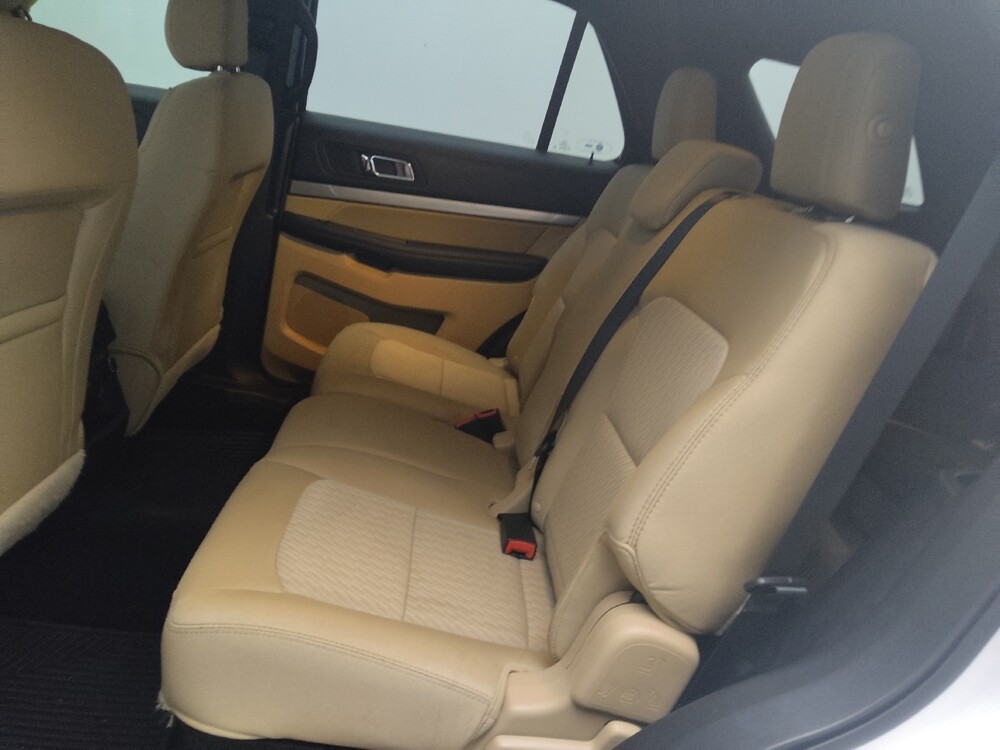 2017 Ford Explorer in Chattanooga, TN 37421 - 18127895 18