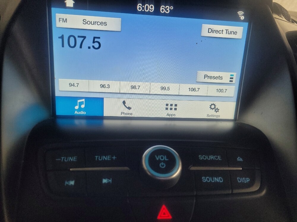 2018 Ford Escape in Union City, GA 30291 - 18127901 25