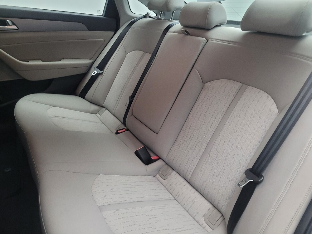 2016 Hyundai Sonata in Columbus, GA 31909 - 18127916 18