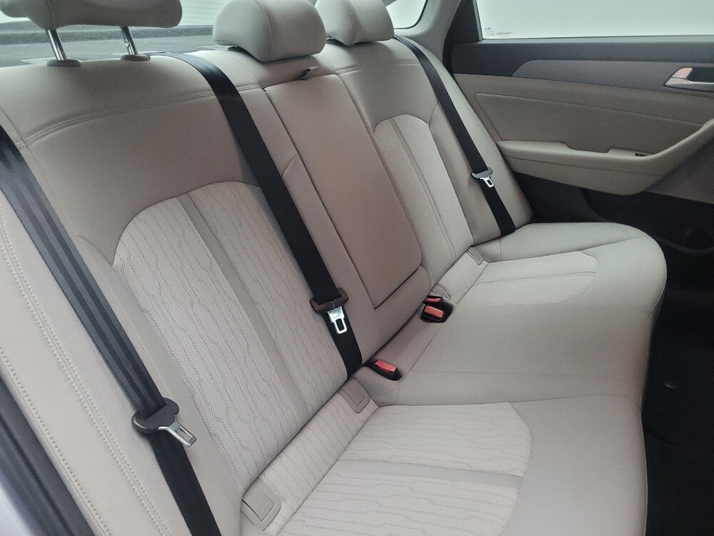 2016 Hyundai Sonata in Columbus, GA 31909 - 18127916 19