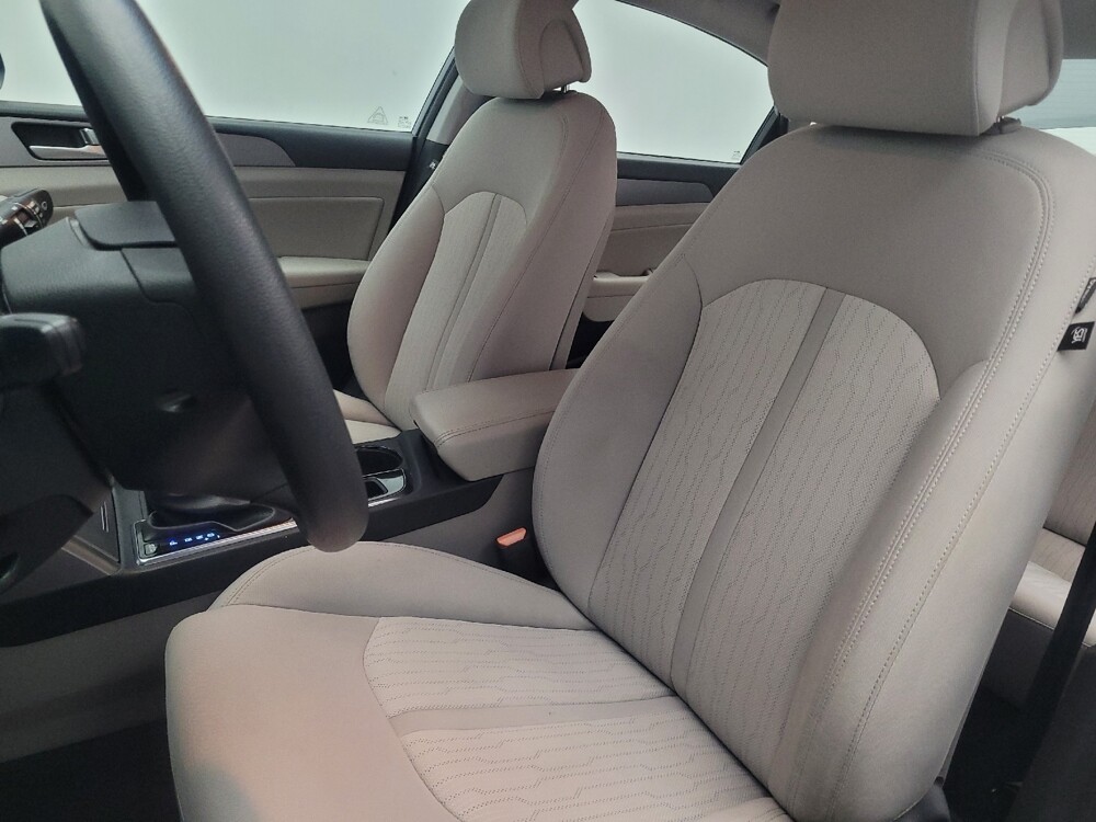 2016 Hyundai Sonata in Columbus, GA 31909 - 18127916 17