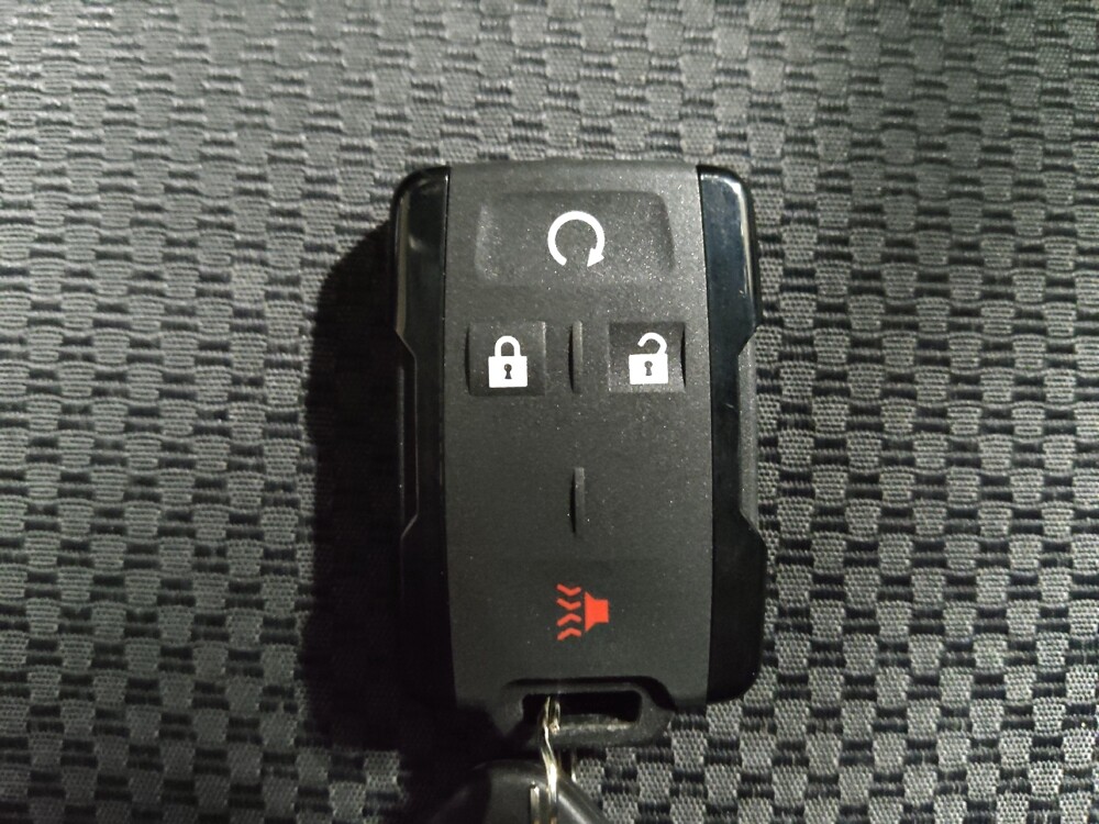 2018 Chevrolet Silverado 1500 in Live Oak, TX 78233 - 18127926 32