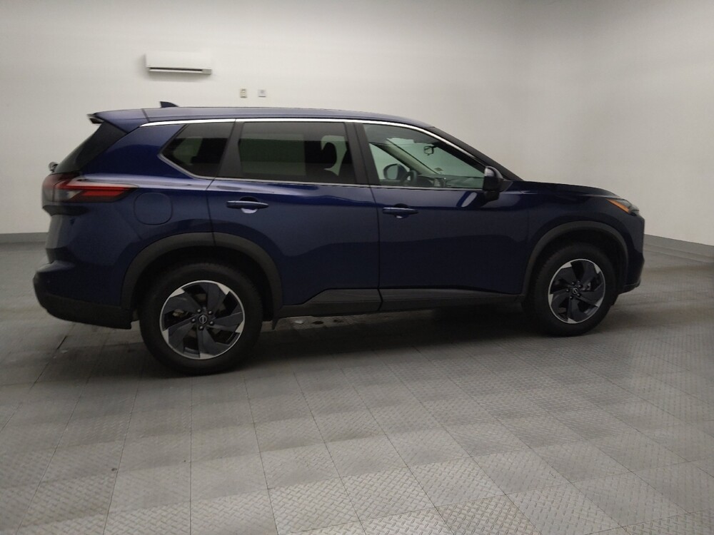 2024 Nissan Rogue in Fort Worth, TX 76116 - 18127937 10