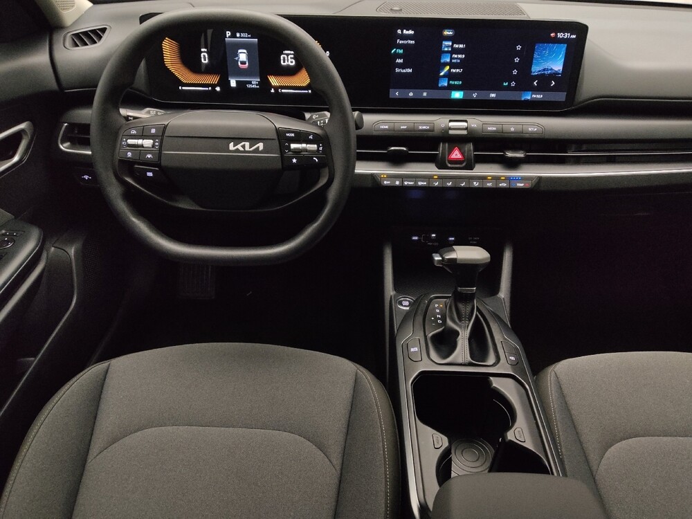 2025 Kia K4 in Live Oak, TX 78233 - 18127938 22