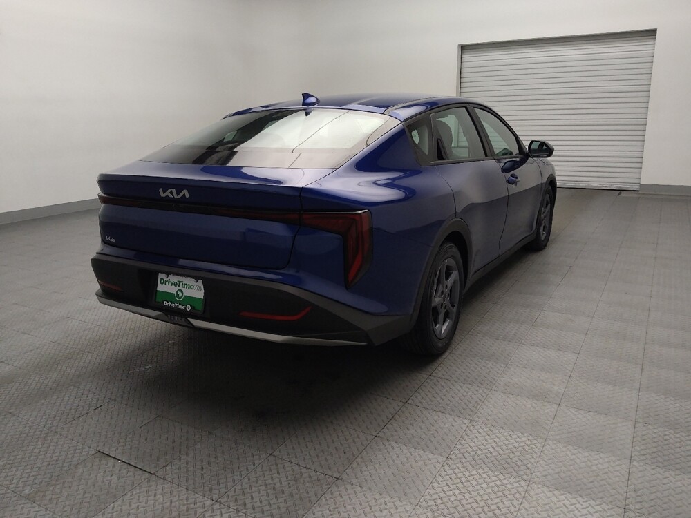 2025 Kia K4 in Live Oak, TX 78233 - 18127938 9