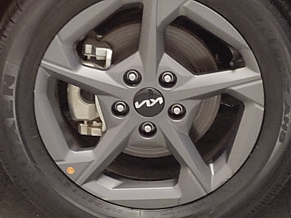 2025 Kia K4 in Live Oak, TX 78233 - 18127938 31