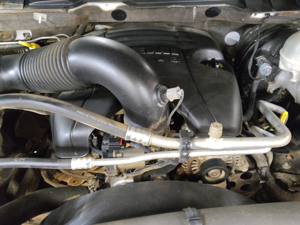 2015 RAM 1500 in Live Oak, TX 78233 - 18127939 30