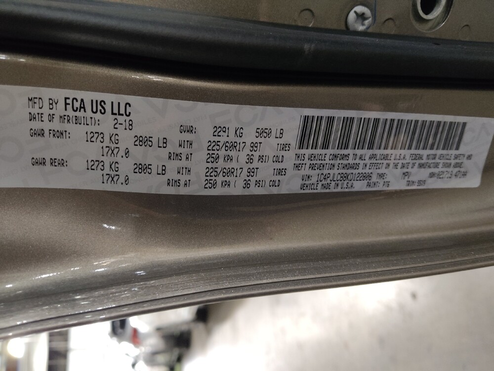 2019 Jeep Cherokee in Live Oak, TX 78233 - 18127943 33