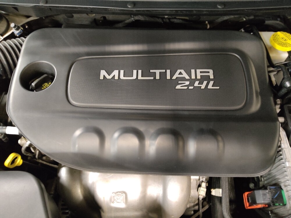 2019 Jeep Cherokee in Live Oak, TX 78233 - 18127943 30