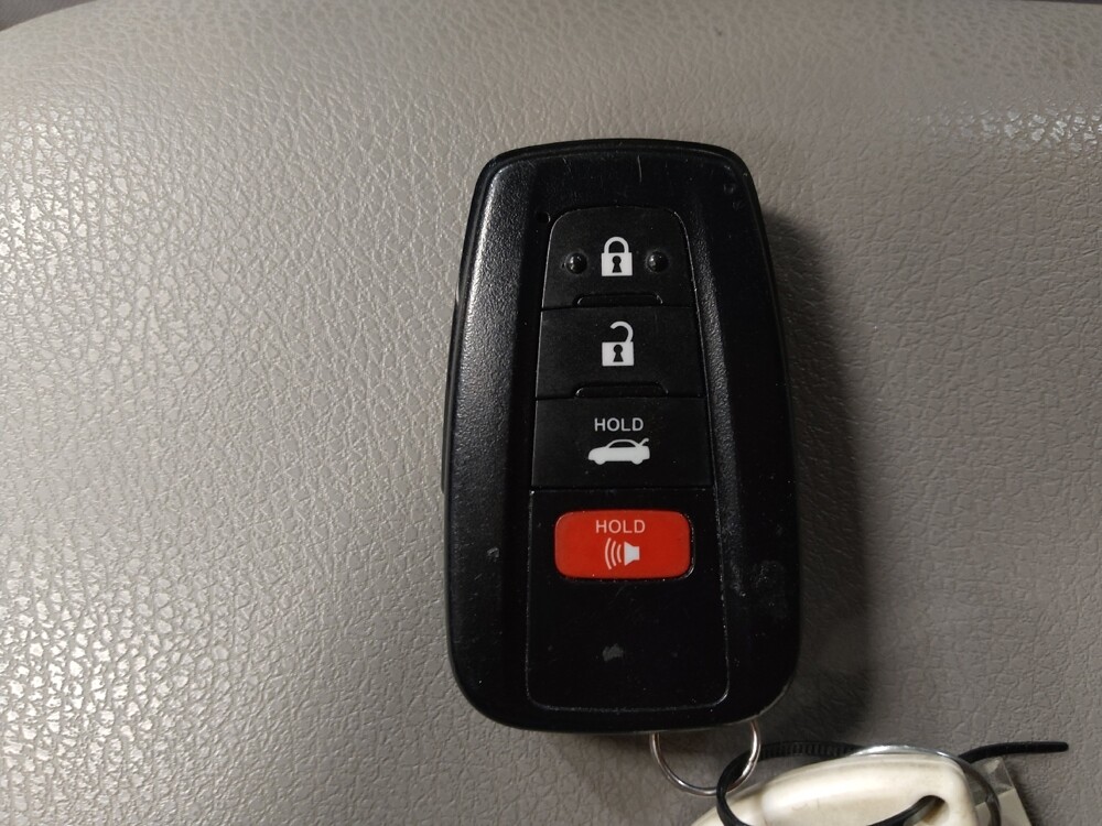 2020 Toyota Camry in San Antonio, TX 78238 - 18127944 32