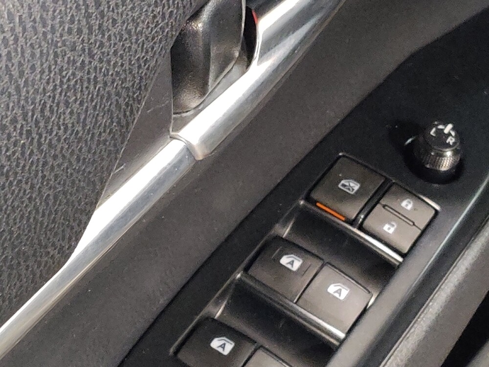 2019 Toyota Camry in Fort Worth, TX 76116 - 18127948 27