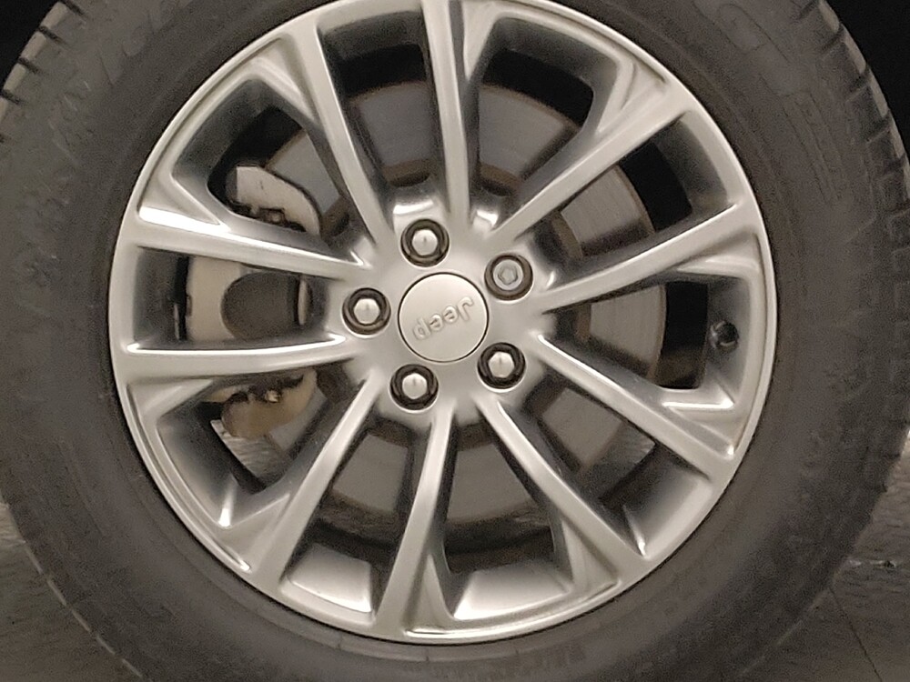 2020 Jeep Cherokee in San Antonio, TX 78238 - 18127951 31