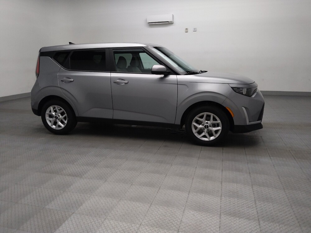 2025 Kia Soul in Temple, TX 76502 - 18127957 11