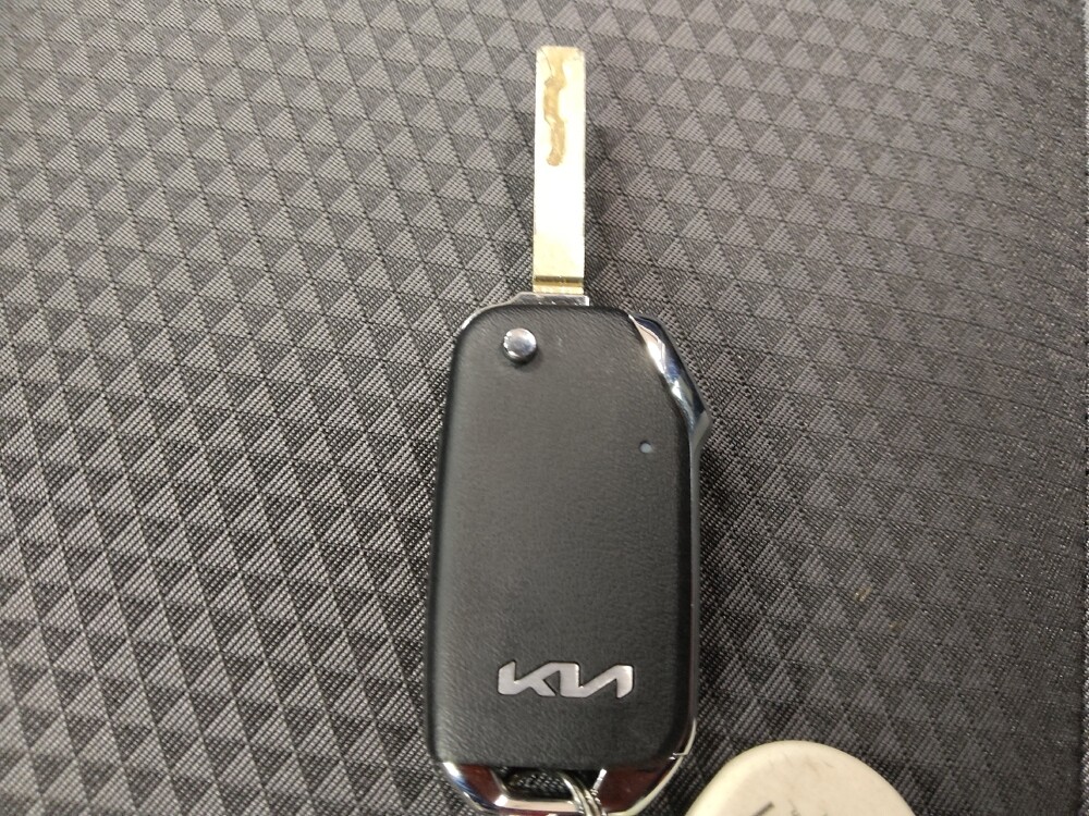 2025 Kia Soul in Fort Worth, TX 76116 - 18127960 32