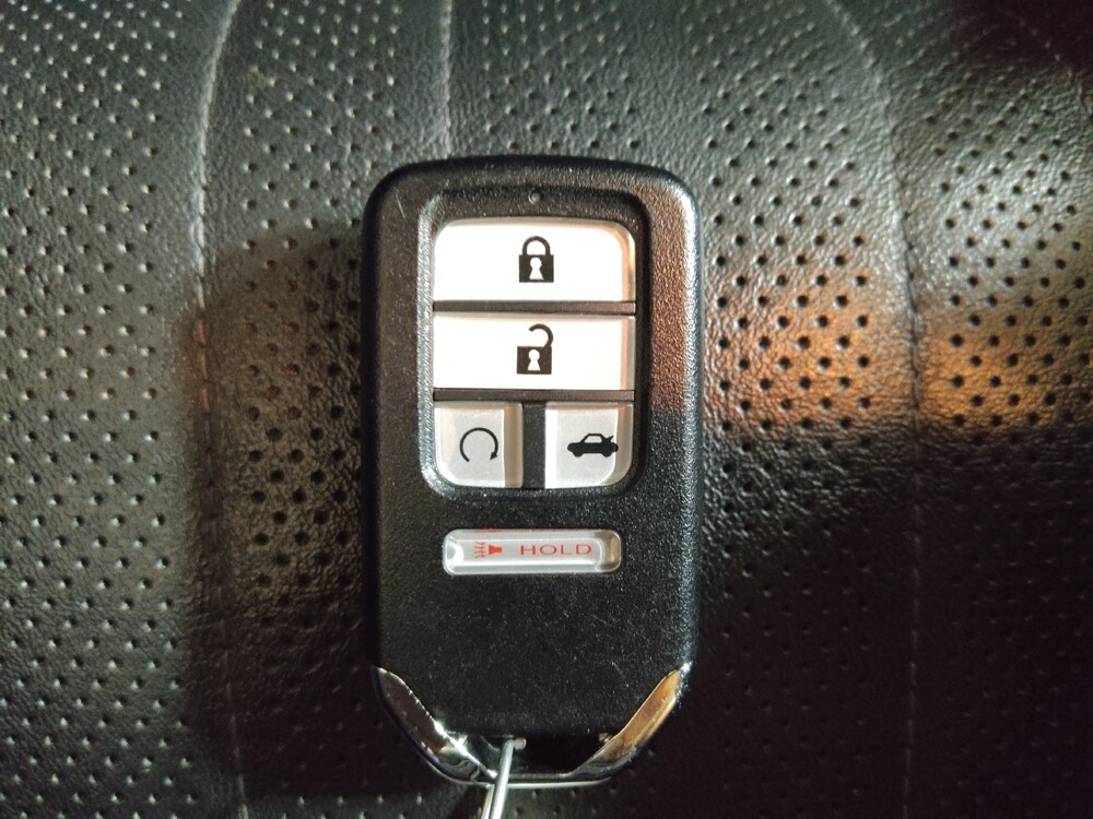 2018 Honda Accord in Live Oak, TX 78233 - 18127961 32