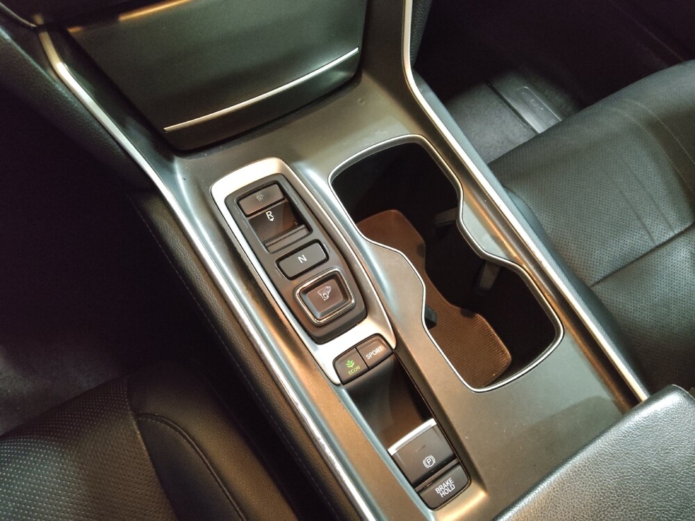 2018 Honda Accord in Live Oak, TX 78233 - 18127961 26