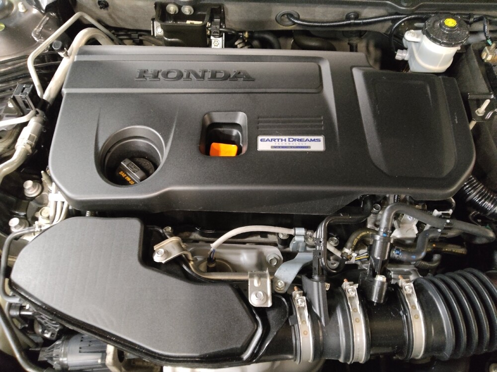 2018 Honda Accord in Live Oak, TX 78233 - 18127961 30