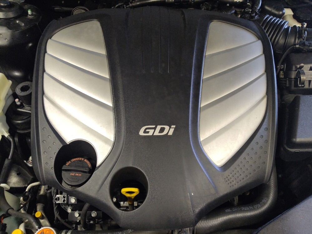 2015 Kia Cadenza in Tucson, AZ 85705 - 18127964 30